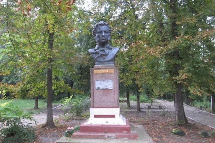 Болград позбудеться пам’ятників, що містять символіку російської імперської політики