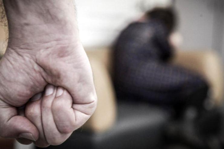 Житель Болградщини відповідатиме перед судом за домашнє насильство: загрожує до двох років в'язниці