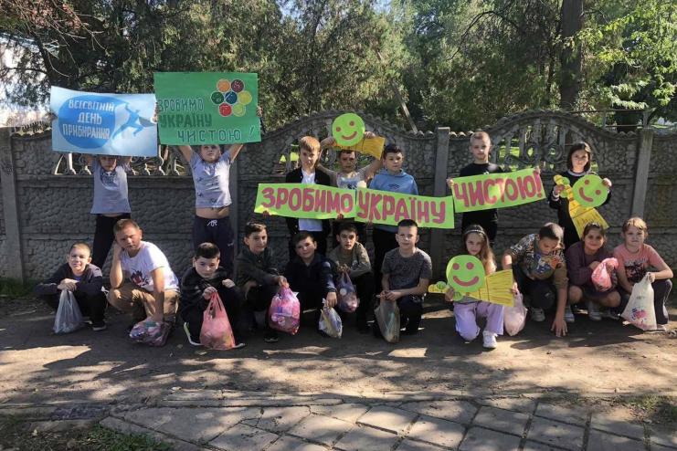 Школярі Тарутинського ліцею долучились до Всесвітнього дня прибирання