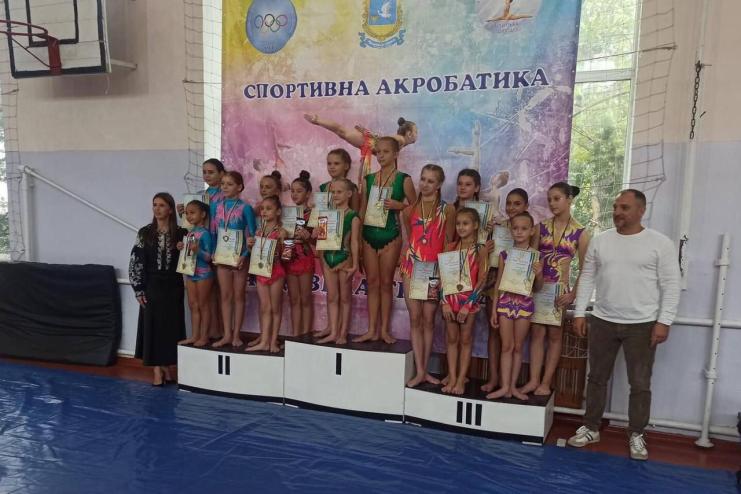 В Арцизі відбувся щорічний турнір зі спортивної акробатики "Арцизькі зірки"