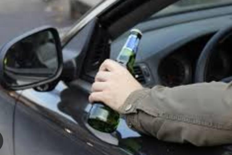 Поліцейські продовжують виявляти водіїв, які ігнорують закон та сідають за кермо в нетверезому стані