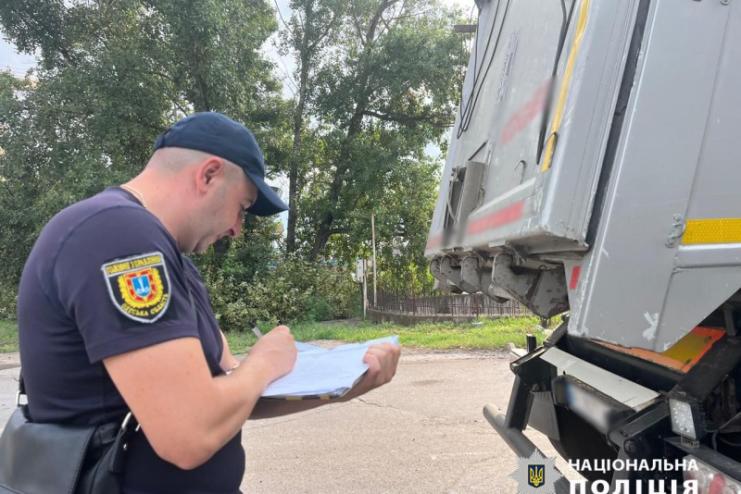 Трагічна ДТП на підприємстві Одещини: за наїзд на пішохода судитимуть 34-річного чоловіка