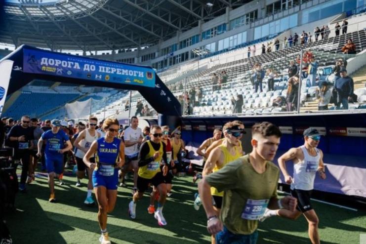 Одесити зібрали понад 200 тисяч гривень на благодійному забігу для морської піхоти
