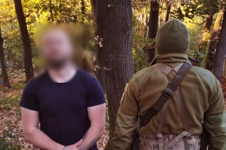 На Закарпатті затримали мешканця Одещини, який повернувся з ЄС, ховаючись у лісі