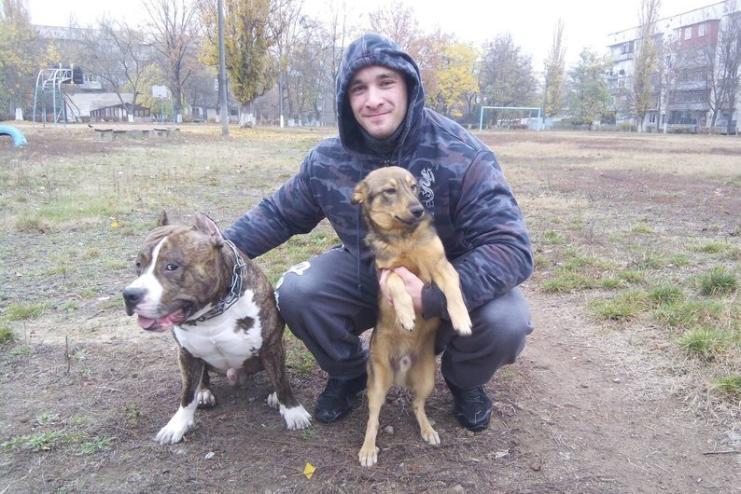 За 32 роки життя врятував сотні собак і котів: відомий волонтер з Ізмаїла розповів, чому допомагає тваринам (відео)