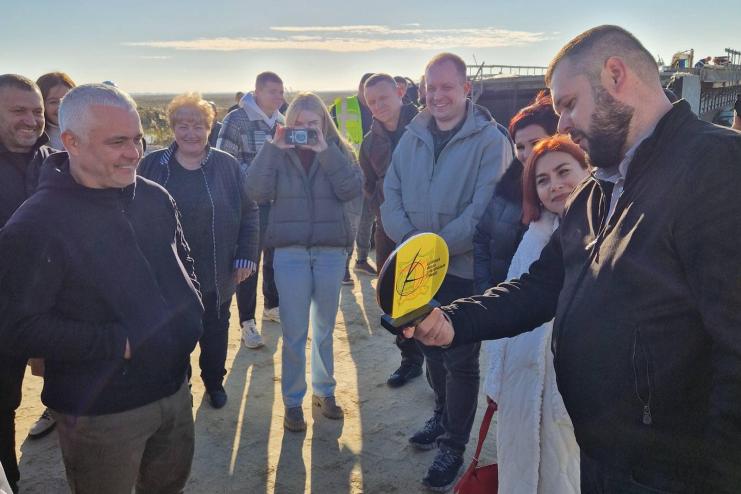 «Дорога життя» Одещини: під час візиту в Кілію Олег Кіпер проінспектував будівництво мосту і обговорив можливість ремонту дороги на Ліски
