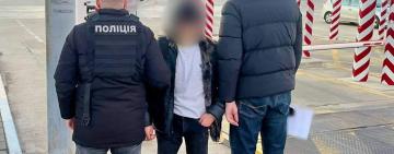 Одеська міграційна поліція спільно з міграційною службою видворили за межі країни громадянина однієї з країн Закавказзя
