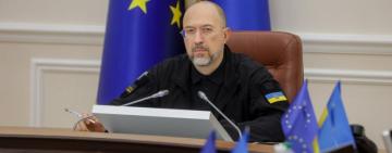 Вчителі в Україні отримуватимуть щомісячну доплату: Кабмін запроваджує додаткову підтримку освітян