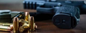 В Україні дозволили цивільним застосовувати під час війни зброю, яку вони знайшли і зареєстрували