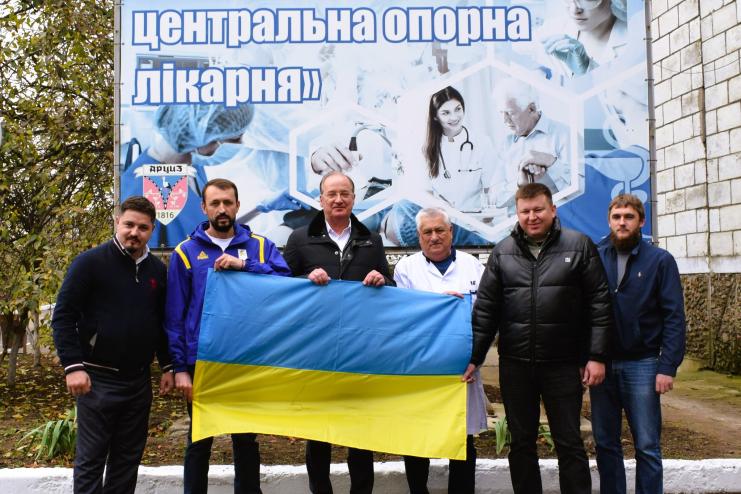 Візит підтримки: українські політики допомагають Арцизькій опорній лікарні