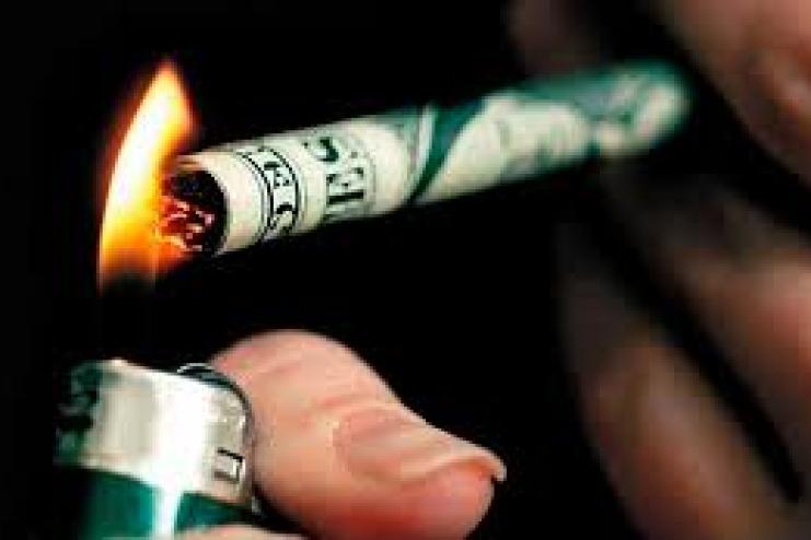 Цигарки здорожчають на 40 гривень. Комітет Ради підтримав збільшення акцизів