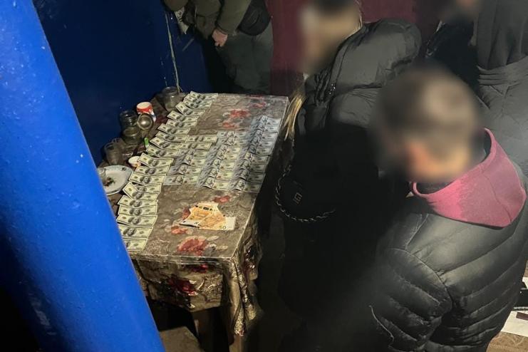 На Одещині військовослужбовець та його дядько організували схему незаконного переправлення чоловіків через кордон