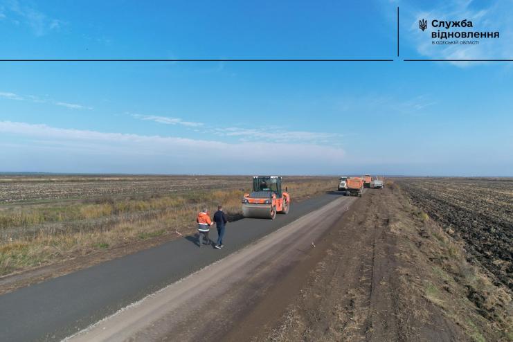 На Одещині тривають роботи з аварійного відновлення важливої ділянки дороги