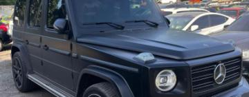 Суд конфіскував елітний Mercedes чиновника міграційної служби на Одещині