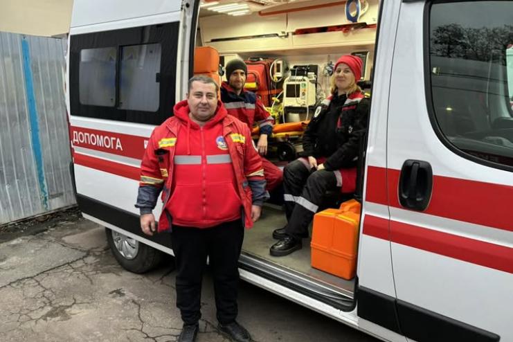 Професіоналізм медиків «швидкої» Одещини врятував життя чоловіку