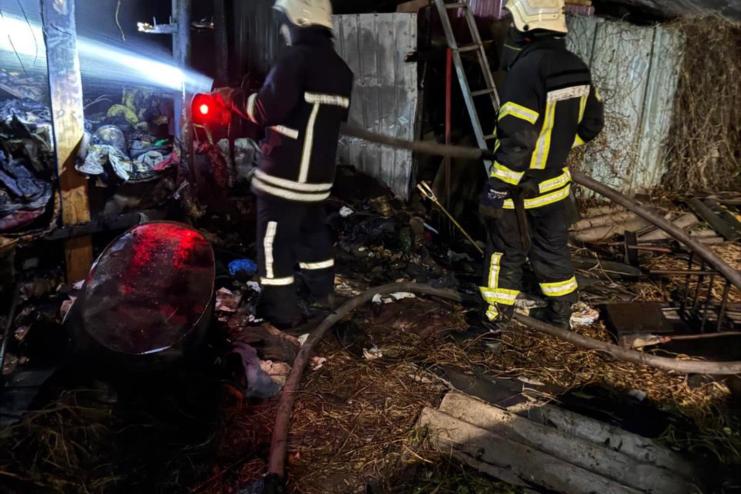 Пожежа у багатоквартирному будинку на Одещині забрала життя двох людей