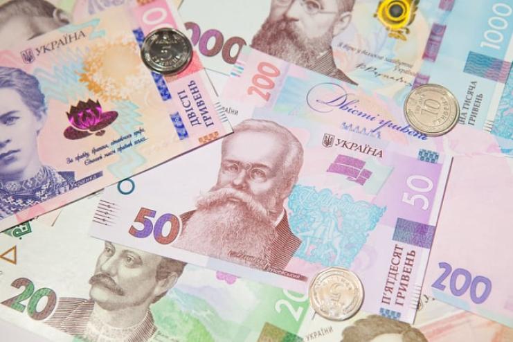«Банківська таємниця захищає злодіїв»: у Мінфіні хочуть відкрити фінансові дані українців податківцям