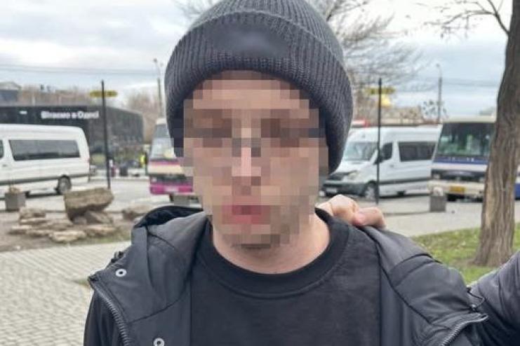 Житель Одещини виманив у літньої жінки 155 тис грн