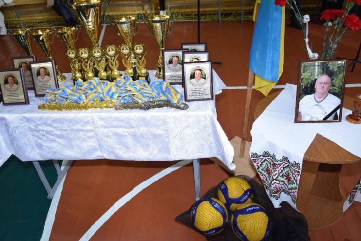 Відкриття І Турніру з волейболу, присвяченого пам’яті  тренера-викладача  Валерія  Підгірного у Сараті
