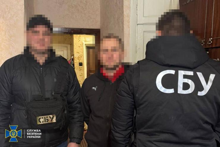 На Одещині викрили масштабну схему постачання електроніки до рф для військових цілей