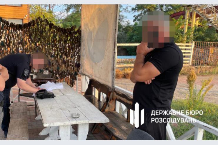 На Одещині ексначальник поліції та його підлеглі організували незаконну приватну охорону: справу передано до суду