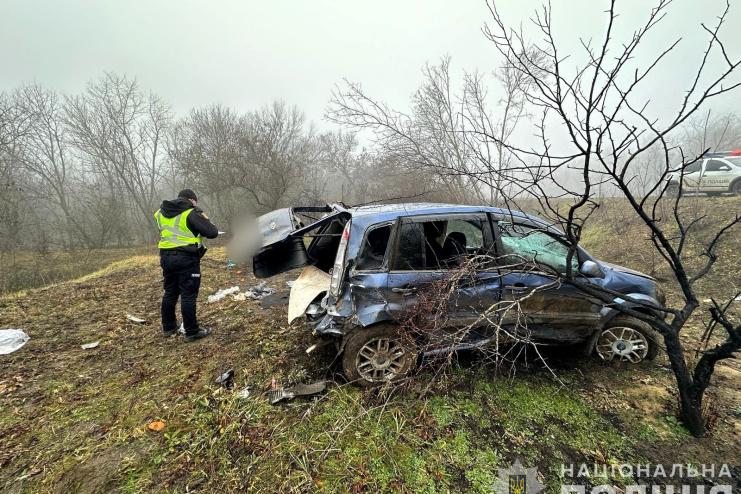 У Болградському районі сталася ДТП: 21-річна водійка у важкому стані