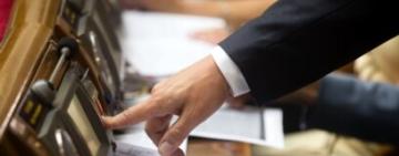 Депутат-невидимка: як народні обранці Одещини втрачають зв’язок із громадами