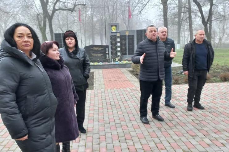 Бессарабська громада розпочинає будівництво "Алеї слави"
