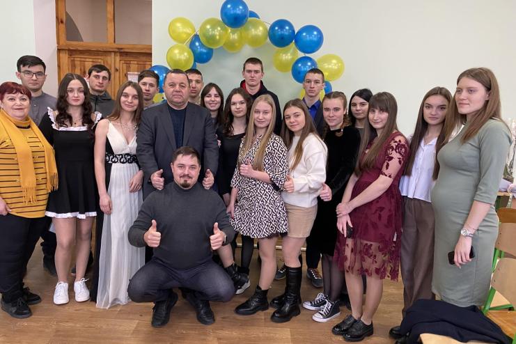 Голова БФ "Шляхетна справа" Сергій Шутов відвідав випускний у Тарутинському аграрному ліцеї