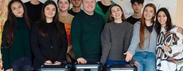 Саратський ліцей отримав  подарунок – потужні зарядні станції від німецького міста Кірхгайм-унтер-Тек