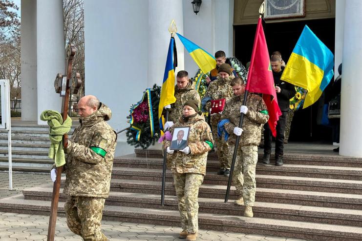 Ізмаїл попрощався з полеглим Героєм-прикордонником Русланом Фокшеком