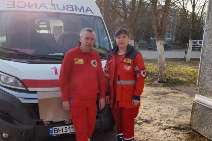 В Ізмаїльському районі медики швидкої допомоги допомогли породіллі народити здорову донечку