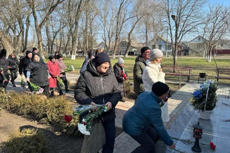 В Тарутинській громаді рідним загиблих Героїв вручили нагрудні знаки "Почесний громадянин" 