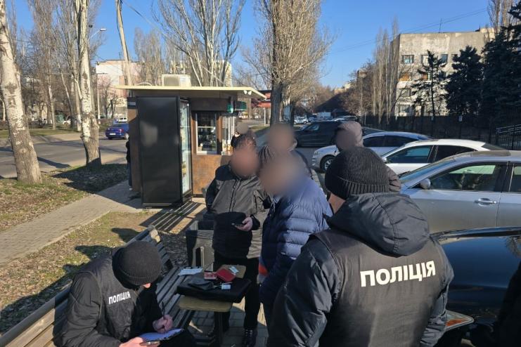 В Одесі затримали адвоката за вимагання хабара у матері підзахисного