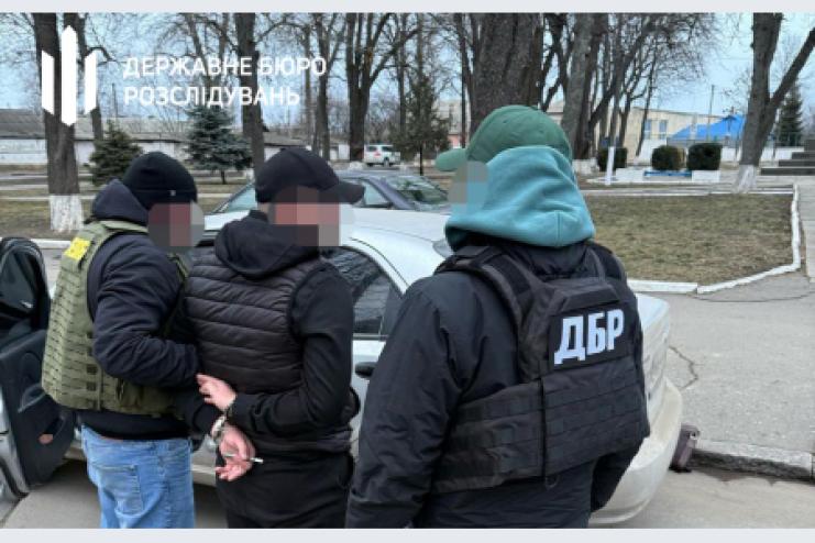 Посадовець правоохоронного органу Одеської області організував схему незаконного переправлення військовозобов’язаних через кордон