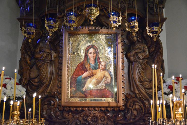 6 березня вшановується чудотворна Козельщанська ікона Божої Матері