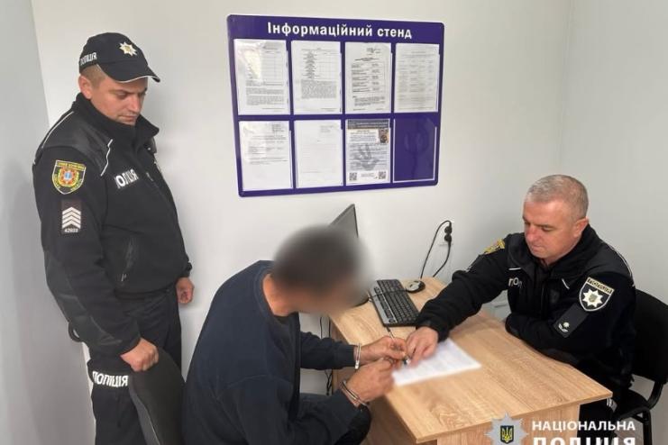 Поліцейські завершили досудове слідство у справі 32-річного жителя Подільського району, який підпалив свою дружину