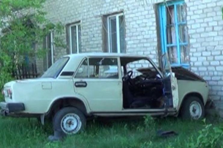 У Саратській громаді молодик, який вкрав та розбив бабусину автівку, постав перед судом