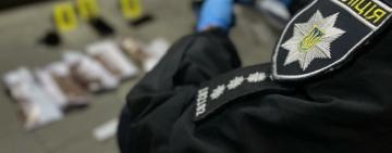 В Одесі поліцейські попередили розповсюдження партії наркотичного засобу та затримали наркоділка