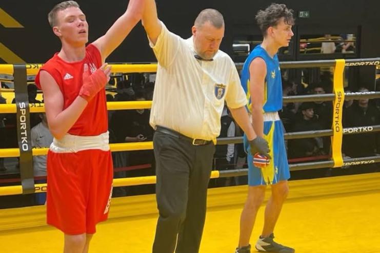 На чемпіонаті України з боксу серед юніорів 2009-2010 р.н.  виступив вихованець Арцизької ДЮСШ Гороз Дмитро
