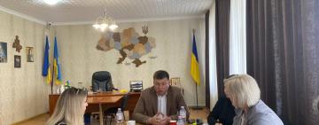 Навіщо голові громади поїздки за кордон?