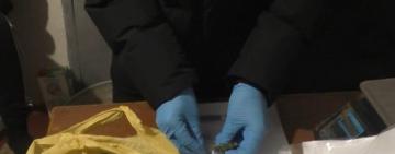 Помстилася сусідові та викрала у нього канабіс: за наркозлочини на Одещині судитимуть двох жителів Болградського району