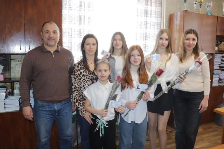 Вихованці Арцизької ДЮСШ відділення спортивної акробатики отримали посвідчення 3 -го, 2 -го юнацького розряду та 1-го дорослого розряду 