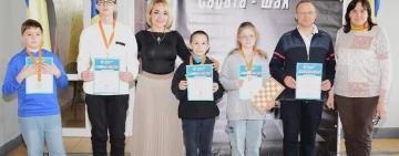 Саратський селищний будинок культури запросив до себе кращих шахістів Одеської області