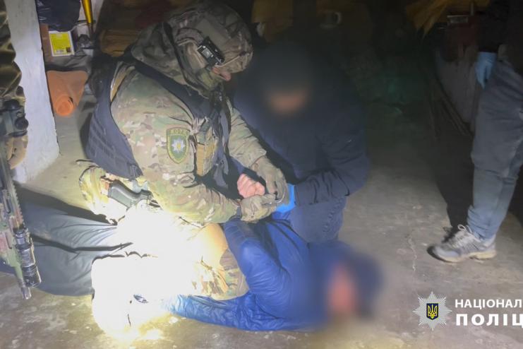 Зв’язали, залякали і обікрали: в Ізмаїлі поліція затримала грабіжників, які напали на літнє подружжя