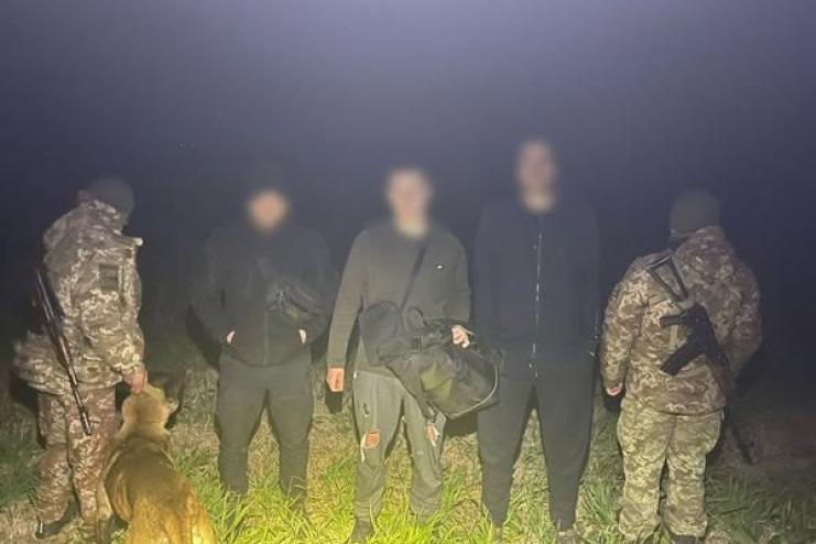 На Одещині прикордонники затримали групу порушників: серед них — росіянин, який маскувався під «киргиза»