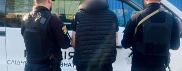 Одеські поліцейські затримали чоловіка, який побив співмістянина під час хмільного застілля 