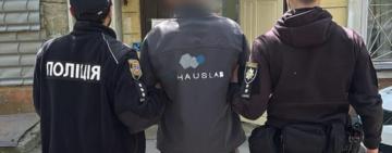 Житель Чорноморська за пограбування перехожого може сісти за грати на 11 років