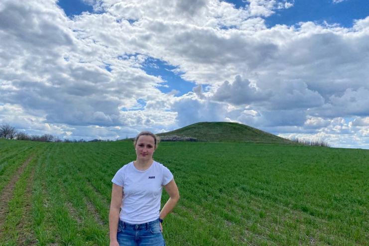 Історія, що поряд: школярка дослідила культурну спадщину Арциза