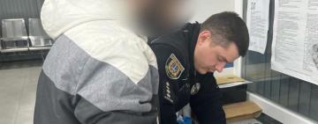 На Одещині поліцейські викрили п’ятьох місцевих жителів в оборудках із психотропами та наркотиками